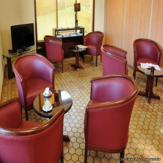 Hotel Campanile Clermont-Ferrand ~ Thiers Exterior foto
