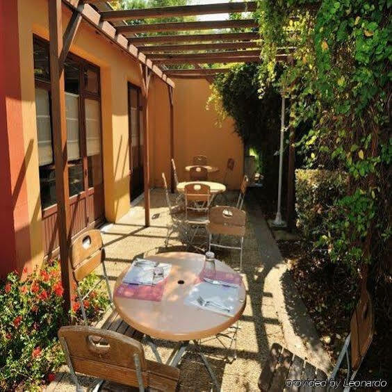 Hotel Campanile Clermont-Ferrand ~ Thiers Exterior foto